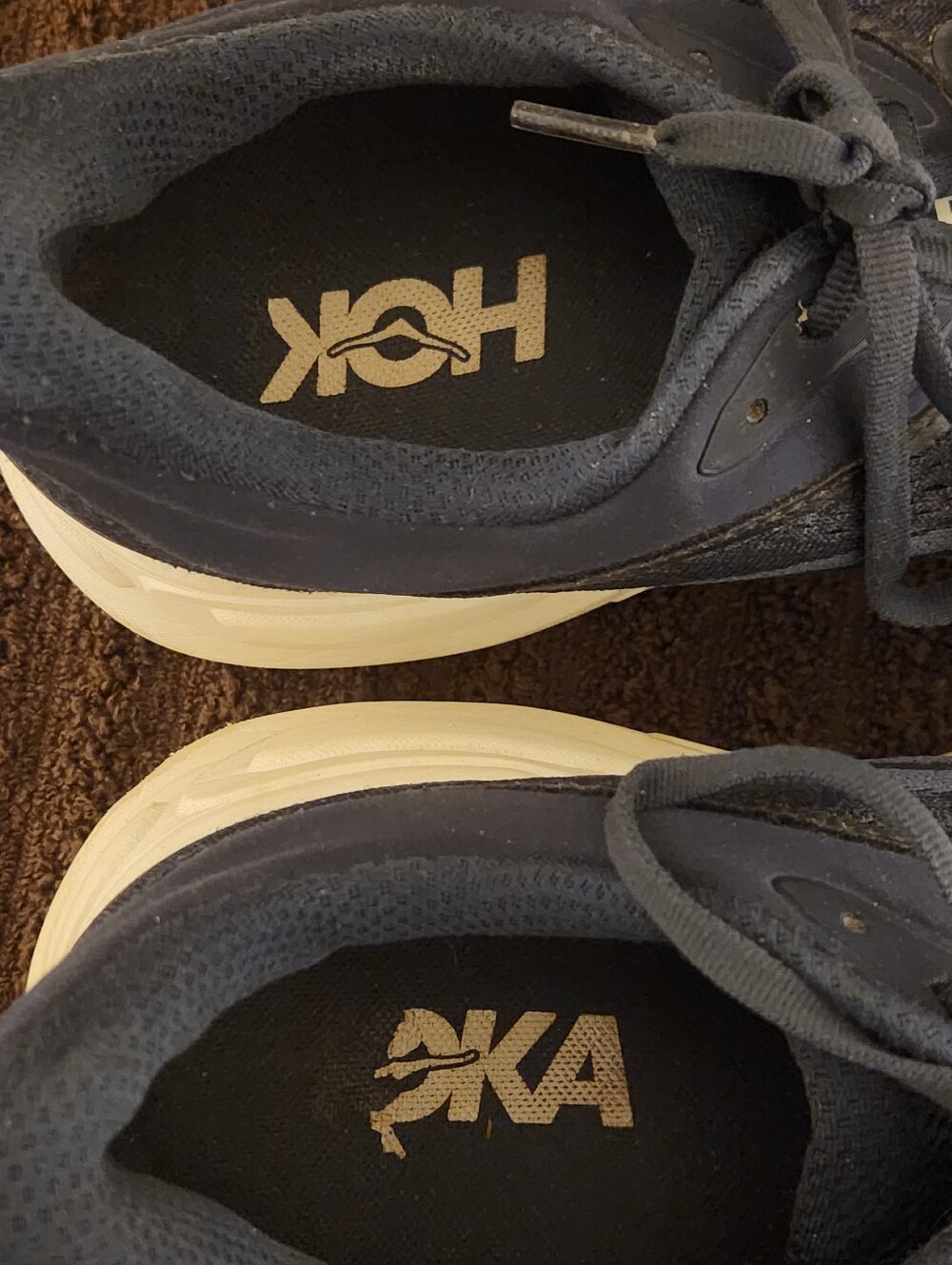 HOKA Bondi 9 Men's 10.5 Navy and White Running Shoes - Picture 5 of 7